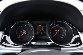 2016款大众全新宝来1.6L手动舒适型