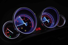 2010款一汽马自达睿翼轿跑车