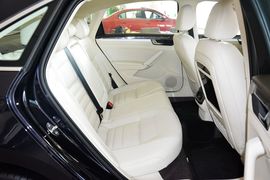 2016款大众帕萨特380TSI