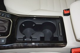 2016款大众帕萨特380TSI