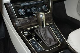 2016款大众帕萨特380TSI
