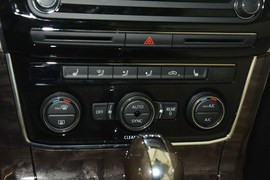 2016款大众帕萨特380TSI