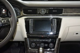 2016款大众帕萨特380TSI