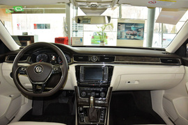 2016款大众帕萨特380TSI