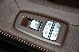 2016款宝马730Li领先型