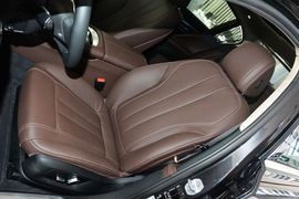 2016款宝马730Li领先型