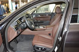 2016款宝马730Li领先型