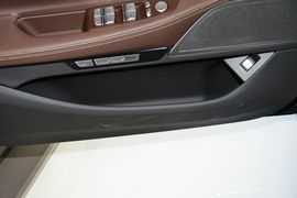 2016款宝马730Li领先型