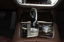 2016款宝马730Li领先型