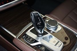 2016款宝马730Li领先型