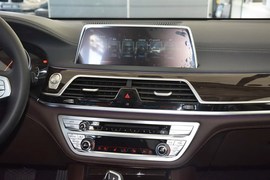 2016款宝马730Li领先型