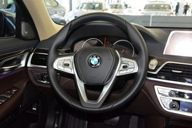 2016款宝马730Li领先型