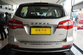   2016款哈弗H8 2.0T两驱舒适型