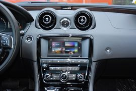 2016款捷豹XJL