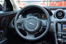 2016款捷豹XJL