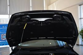 2015款福特福克斯两厢1.6L自动舒适型