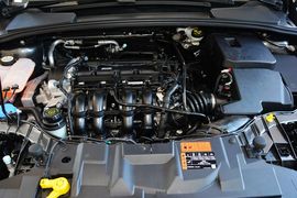 2015款福特福克斯两厢1.6L自动舒适型