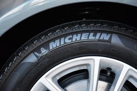 2015款福特福克斯两厢1.6L自动舒适型