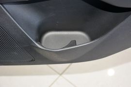 2015款福特福克斯两厢1.6L自动舒适型