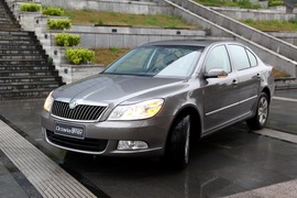 2010款斯柯达新明锐试驾