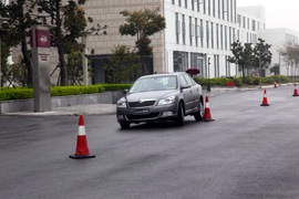 2010款斯柯达新明锐试驾