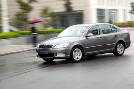 2010款斯柯达新明锐试驾