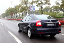 2010款斯柯达新明锐试驾