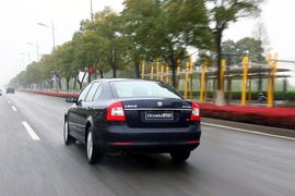 2010款斯柯达新明锐试驾