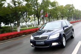 2010款斯柯达新明锐试驾