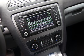 2010款斯柯达新明锐试驾