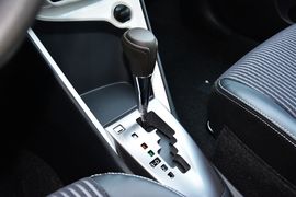 2015款丰田致炫1.5G自动炫动天窗特别版