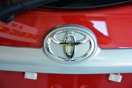 2015款丰田致炫1.5G自动炫动天窗特别版