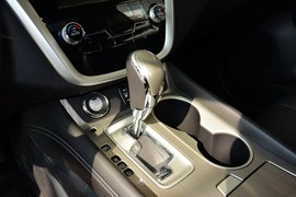 2015款日产楼兰2.5