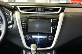 2015款日产楼兰2.5