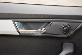 2015款斯柯达晶锐1.6L自动运动版