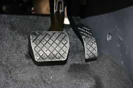 2015款斯柯达晶锐1.6L自动运动版