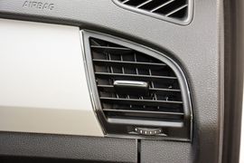 2015款斯柯达晶锐1.6L自动运动版