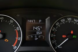 2015款斯柯达晶锐1.6L自动运动版