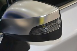 2016款斯巴鲁力狮2.5L全驱荣耀版