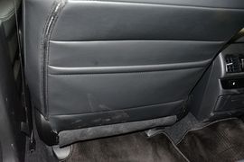 2016款斯巴鲁力狮2.5L全驱荣耀版