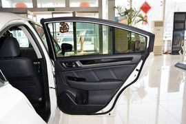 2016款斯巴鲁力狮2.5L全驱荣耀版