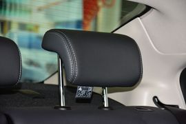 2016款斯巴鲁力狮2.5L全驱荣耀版