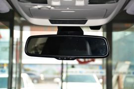 2016款斯巴鲁力狮2.5L全驱荣耀版