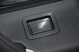 2016款路虎发现神行2.0T