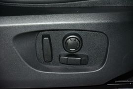 2016款路虎发现神行2.0T