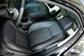 2016款路虎发现神行2.0T