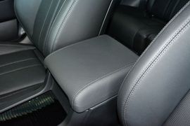 2016款路虎发现神行2.0T