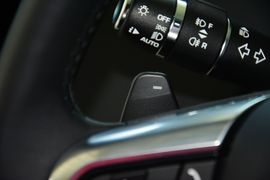 2016款路虎发现神行2.0T