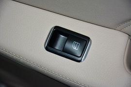 2015款奔驰E260L运动型