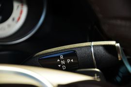 2015款奔驰E260L运动型